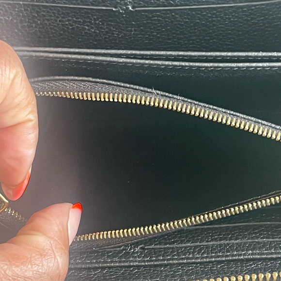 EUC Louis Vuitton On The Go Bicolor Empreinte Tote MM and Wallet - Picture 14 of 16